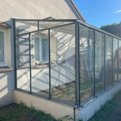 SERRE ADOSSEE EURO MURALE SUR MURET EN VERRE – FOURQUEUX – (78) YVELINES